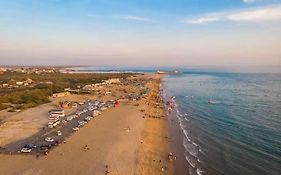 Hv Beach Resort
